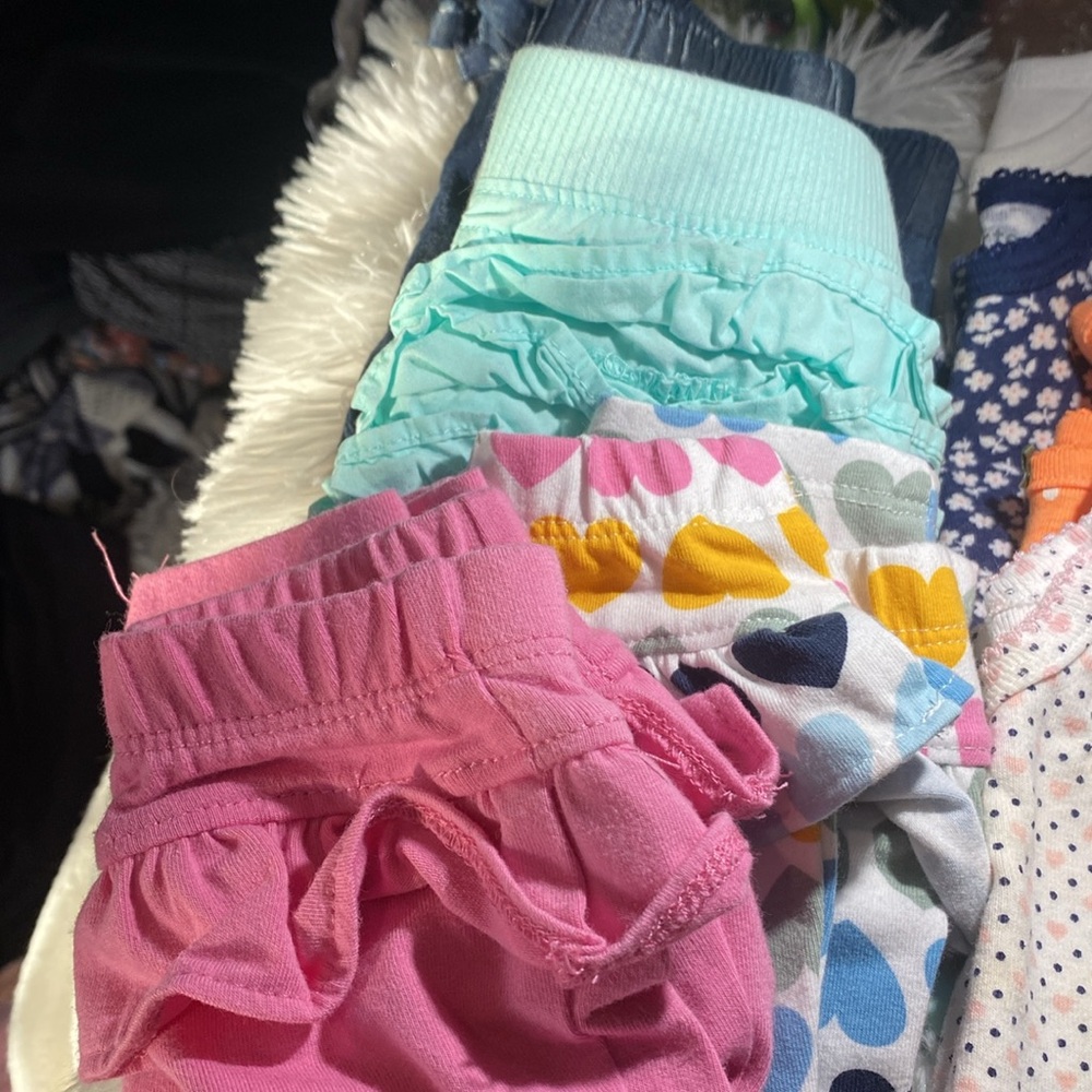 3/6m Bundle - Picture 2 of 6